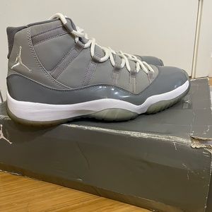Jordan 11 cool gray (2010)